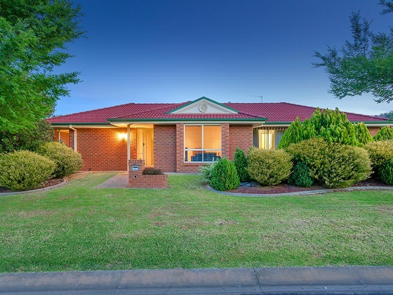 27 DALTON AVENUE, Wodonga VIC 3690
