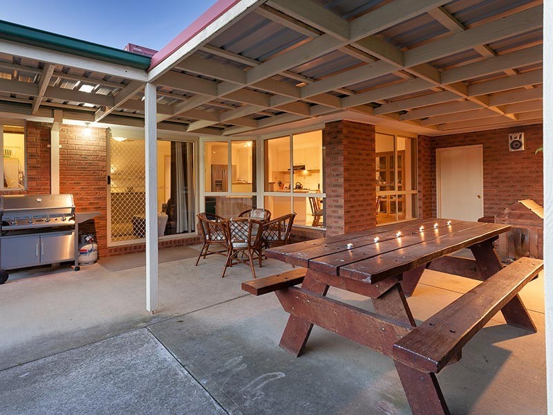 27 DALTON AVENUE, Wodonga VIC 3690