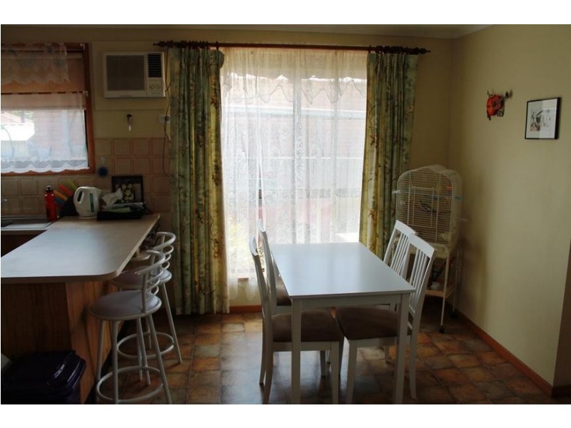 2/3 Emerald Avenue, Wodonga VIC 3690