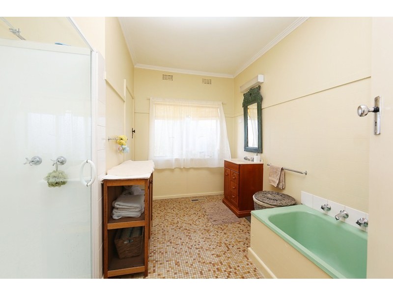 501 ELECTRA STREET, Albury NSW 2640