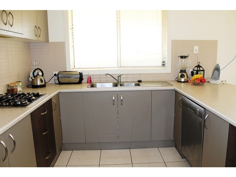 93 YARRALUMLA DRIVE, Wodonga VIC 3690