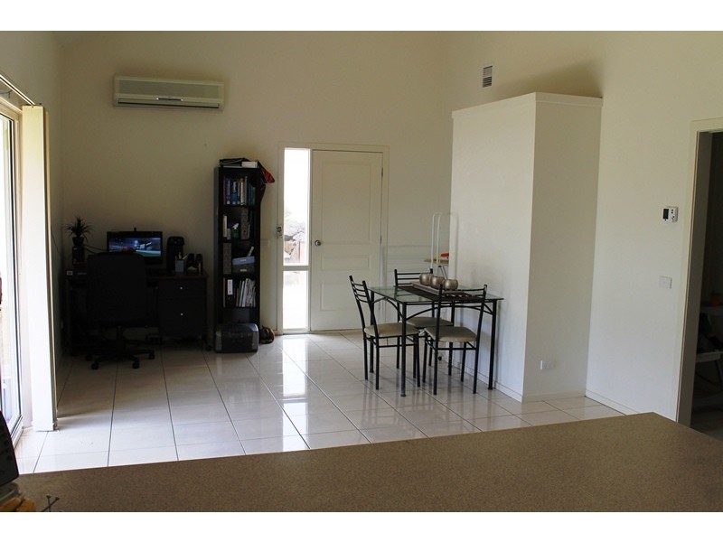 93 YARRALUMLA DRIVE, Wodonga VIC 3690