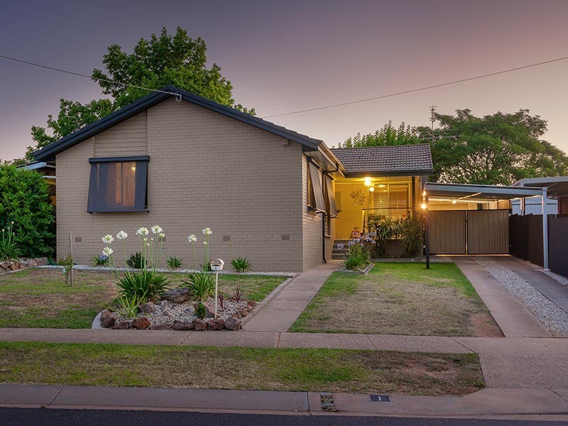 1 GLASGOW STREET, Wodonga VIC 3690