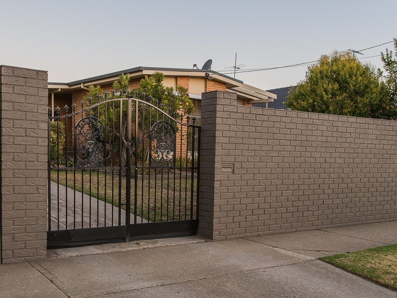 30 MELROSE DRIVE, Wodonga VIC 3690