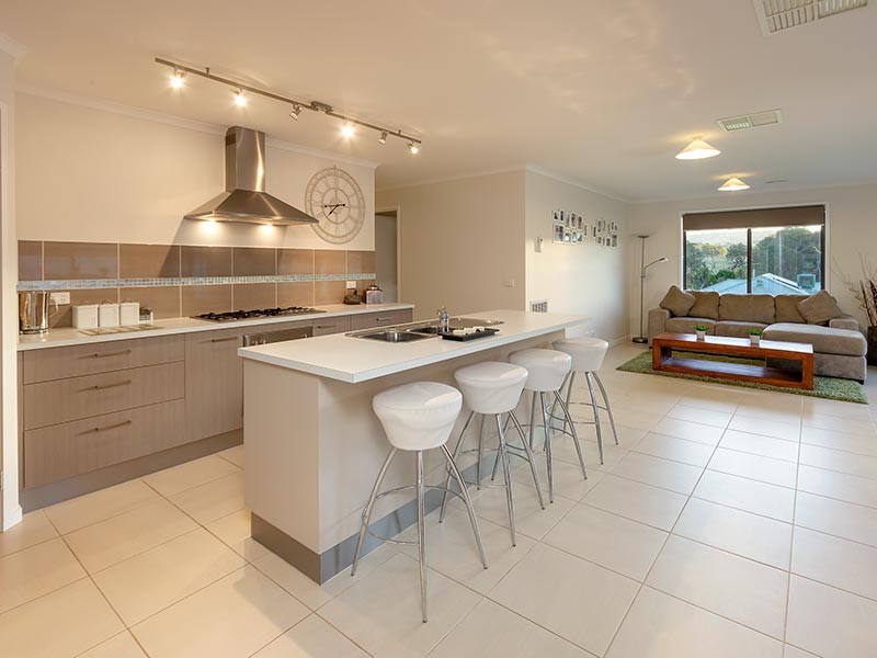 42 BREMER AVENUE, Wodonga VIC 3690