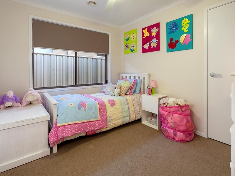 42 BREMER AVENUE, Wodonga VIC 3690