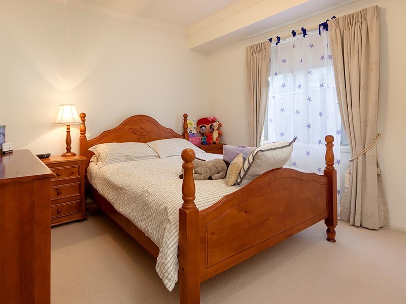 62 AVONDALE DRIVE, Wodonga VIC 3690