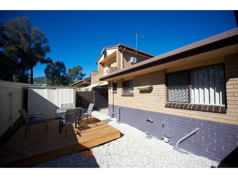 3/6 SKIPTON COURT, Wodonga VIC 3690