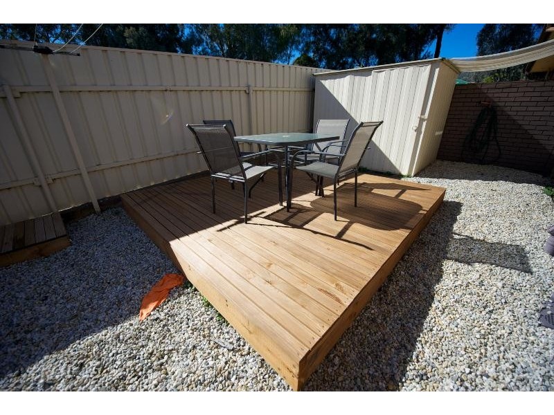 3/6 SKIPTON COURT, Wodonga VIC 3690