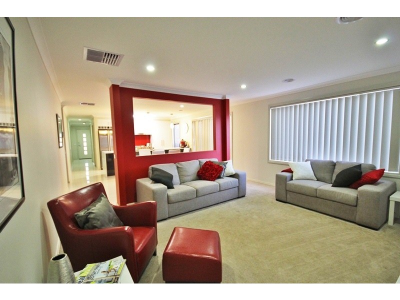 4 INWOOD CRESCENT, Wodonga VIC 3690