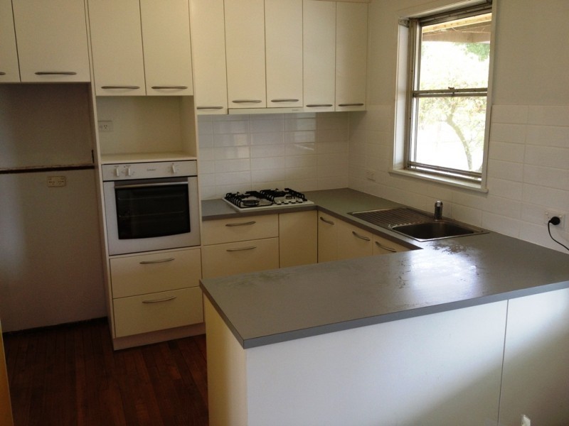 22 LINDSAY STREET, Wodonga VIC 3690