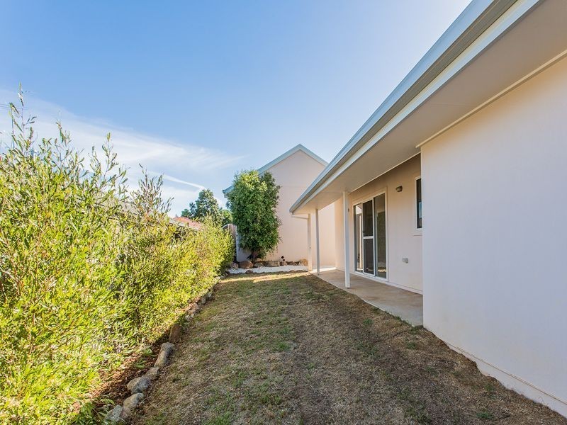 93 YARRALUMLA DRIVE, Wodonga VIC 3690