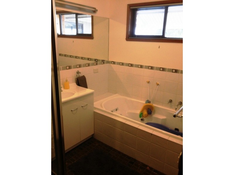 20 POPLAR STREET, Wodonga VIC 3690