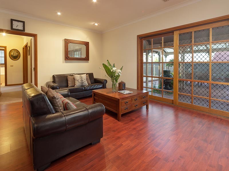 13 McCULLOCH CRESCENT, Wodonga VIC 3690