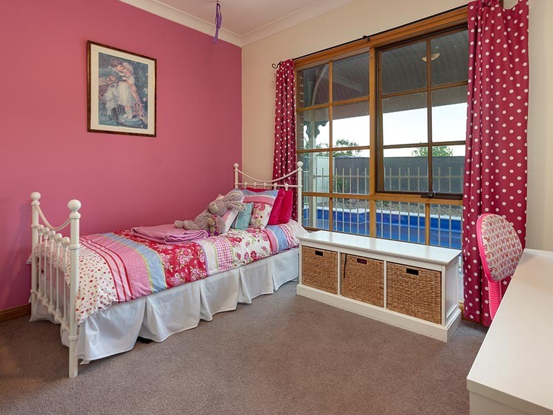 13 McCULLOCH CRESCENT, Wodonga VIC 3690