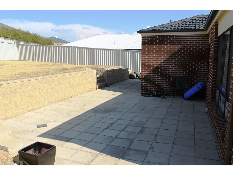 23 BREMER AVENUE, Wodonga VIC 3690