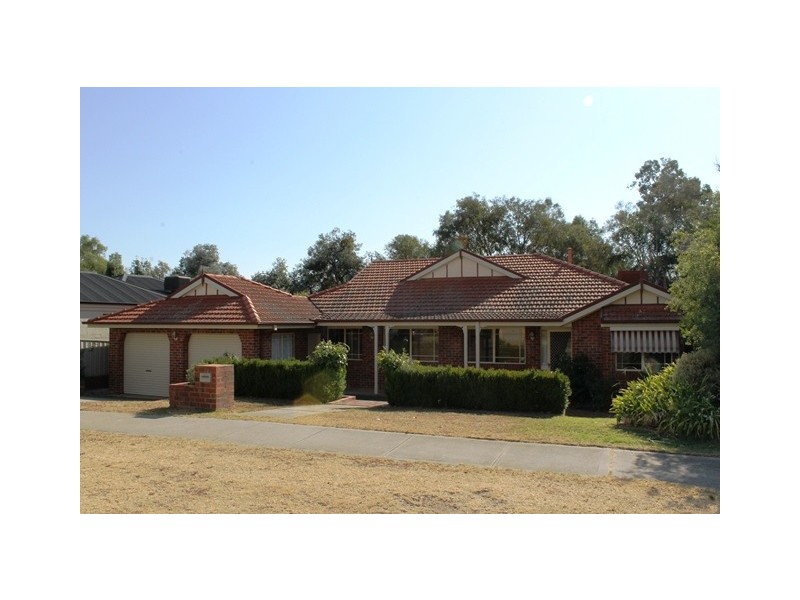 16 NIBLICK STREET, Wodonga VIC 3690