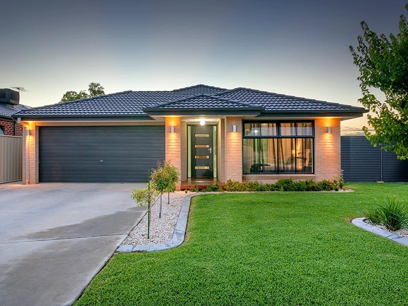 3 LAUREN PLACE, Wodonga VIC 3690