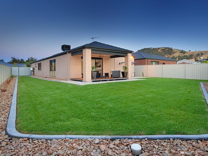 3 LAUREN PLACE, Wodonga VIC 3690