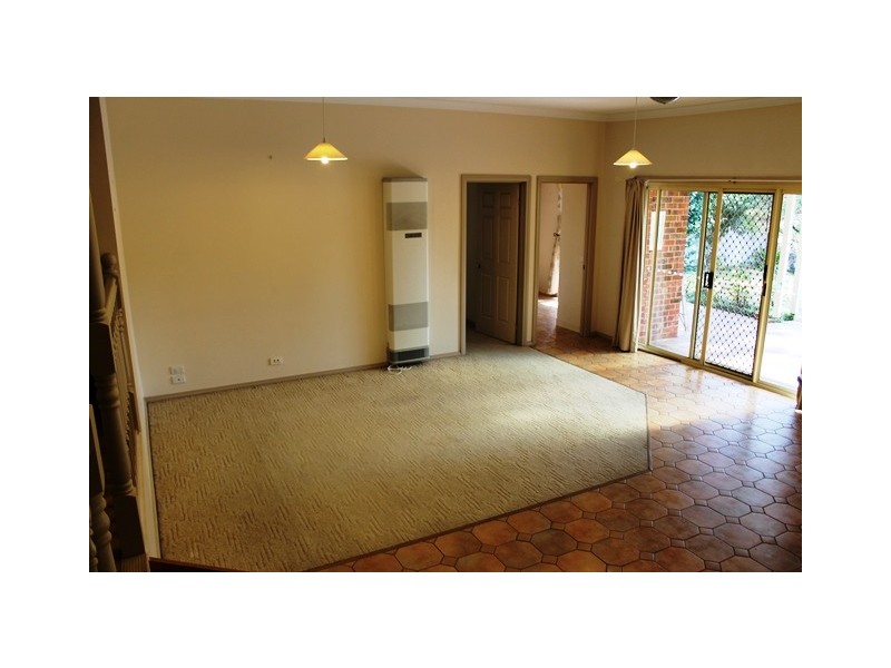 16 NIBLICK STREET, Wodonga VIC 3690
