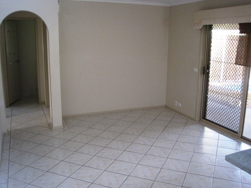 14 STAPLETON COURT, Wodonga VIC 3690