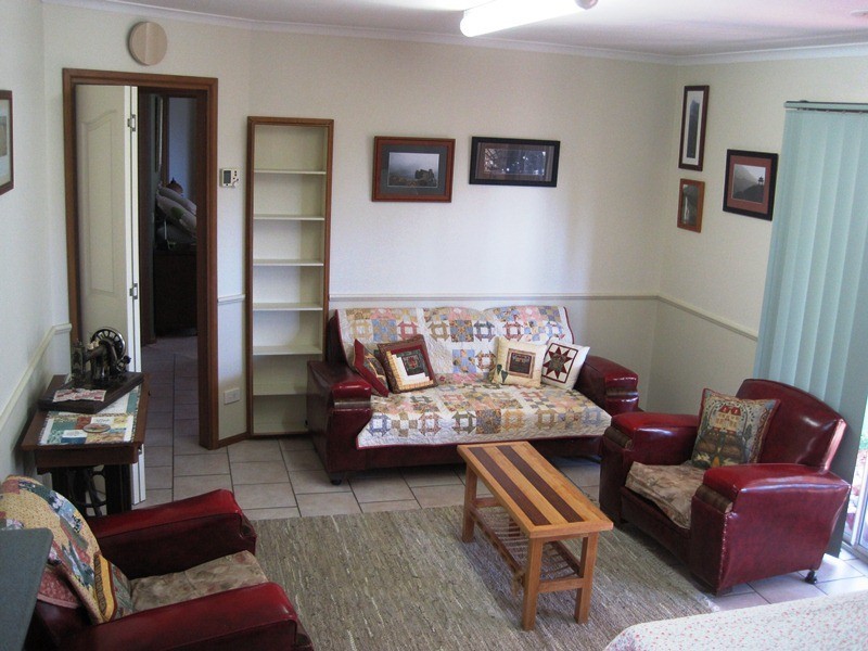 6 HERON COURT, Wodonga VIC 3690