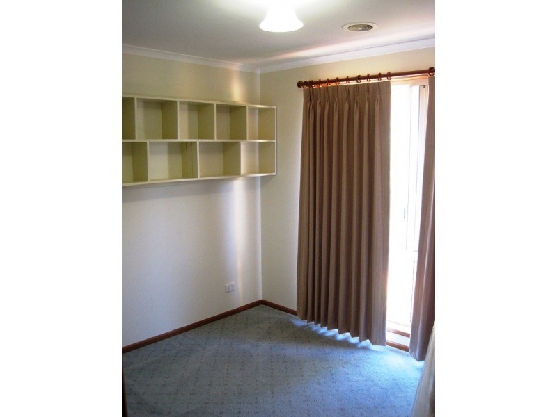 6 HERON COURT, Wodonga VIC 3690