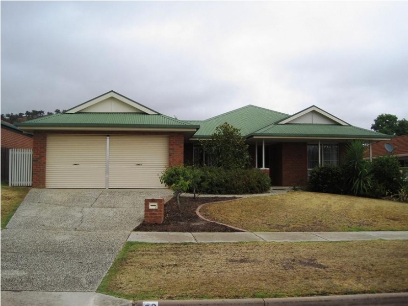 53 KINGFISHER DRIVE, Wodonga VIC 3690