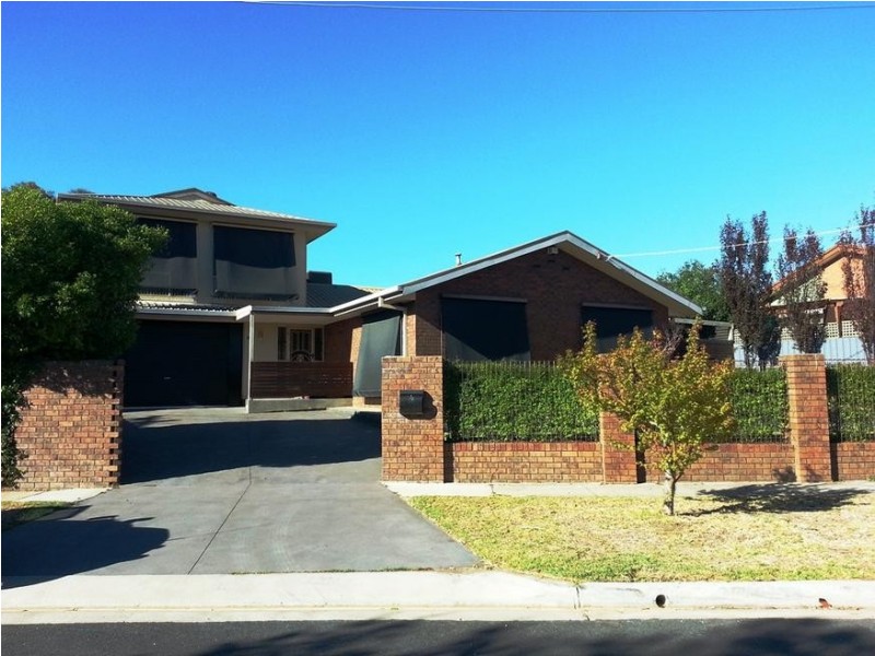 20 POPLAR STREET, Wodonga VIC 3690