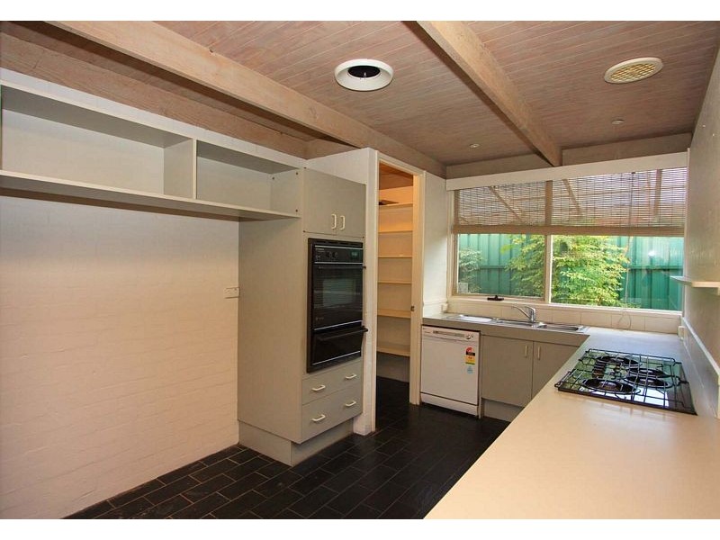 7 CHIFLEY STREET, Wodonga VIC 3690