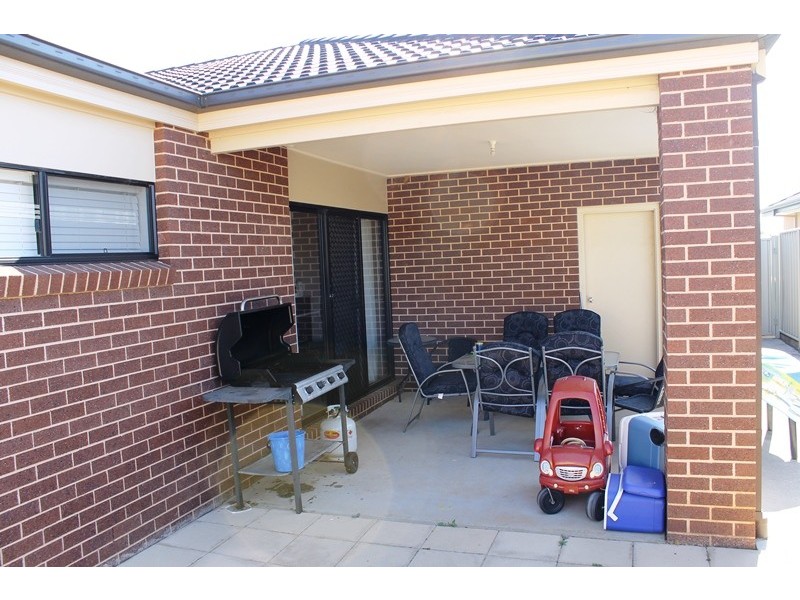 23 BREMER AVENUE, Wodonga VIC 3690