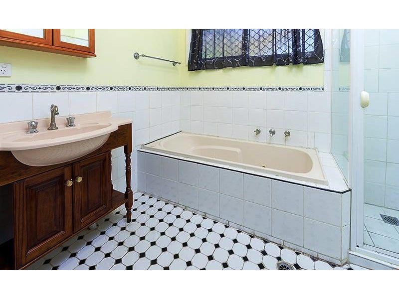 247 KIEWA STREET, Albury NSW 2640