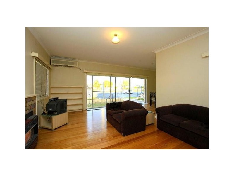 1/239 BEECHWORTH ROAD, Wodonga VIC 3690