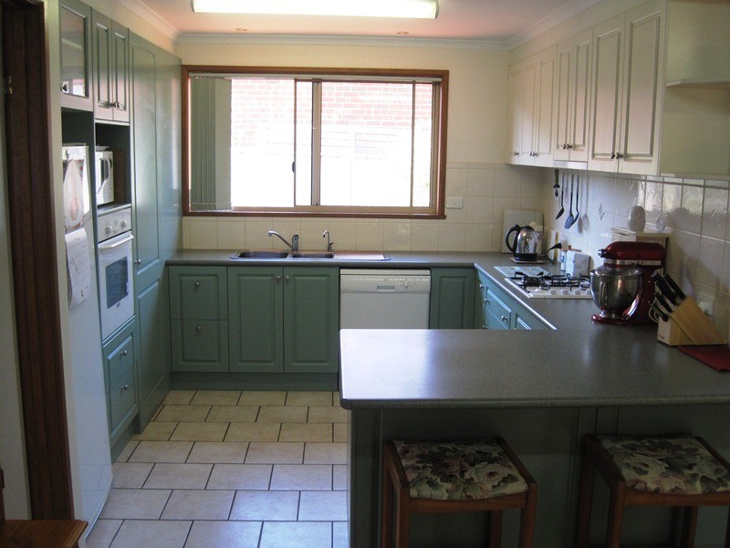 6 HERON COURT, Wodonga VIC 3690