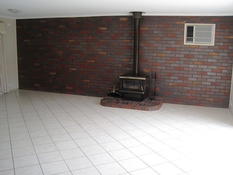 14 STAPLETON COURT, Wodonga VIC 3690