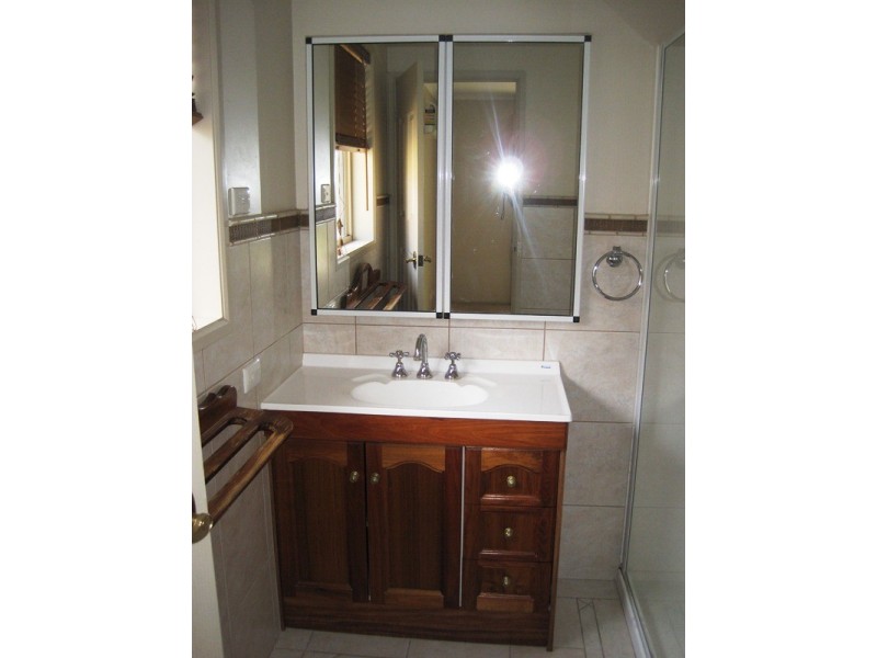 14 STAPLETON COURT, Wodonga VIC 3690