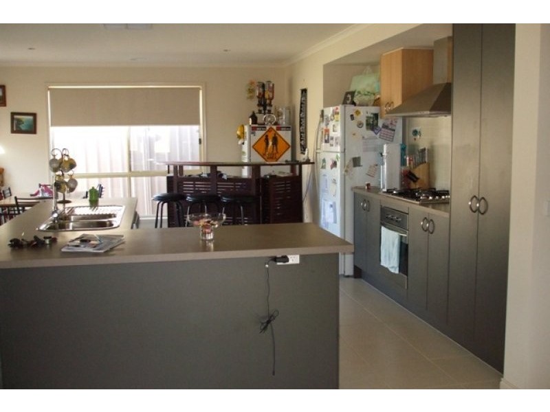 85 YARRALUMLA DRIVE, Wodonga VIC 3690