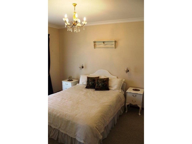 2 SERVICE COURT, Wodonga VIC 3690