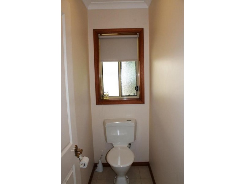 2 SERVICE COURT, Wodonga VIC 3690