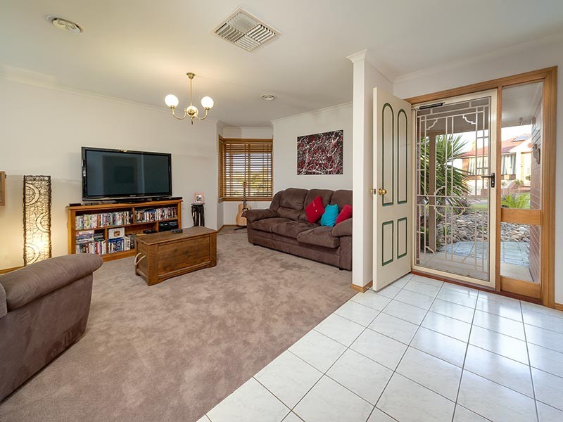 16 PARK LANE, Wodonga VIC 3690