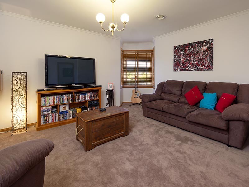 16 PARK LANE, Wodonga VIC 3690