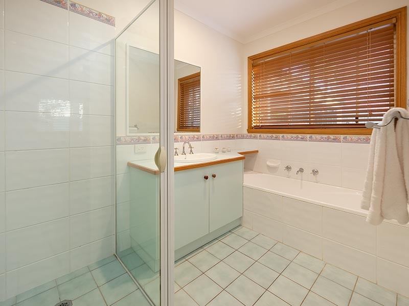 16 PARK LANE, Wodonga VIC 3690