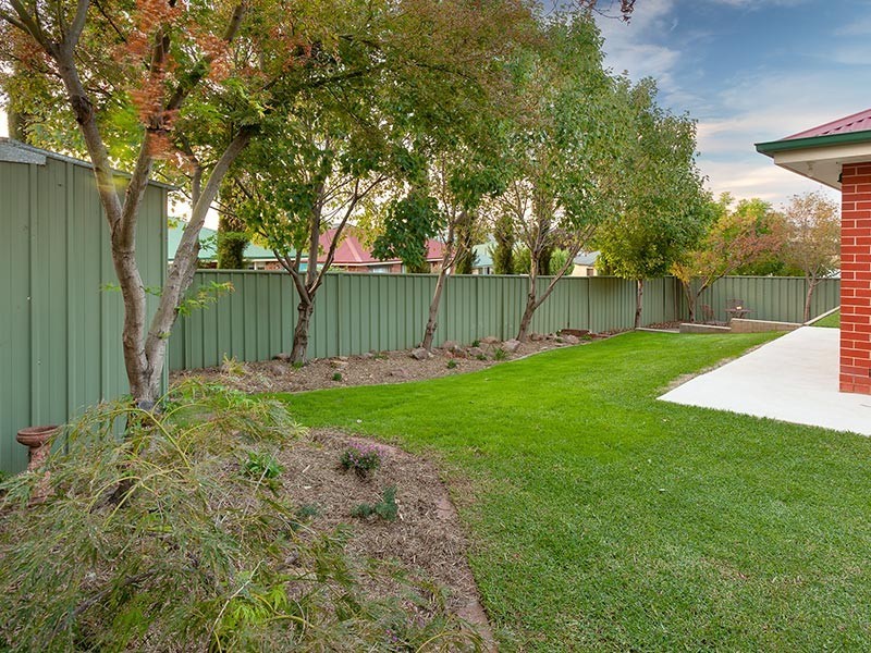 16 PARK LANE, Wodonga VIC 3690