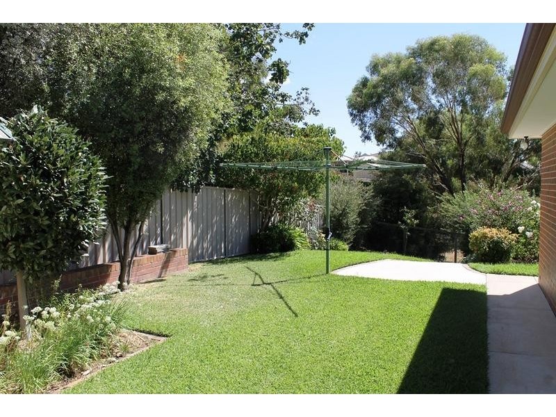 2 SERVICE COURT, Wodonga VIC 3690