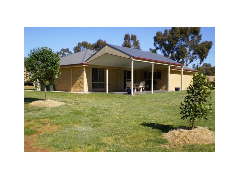 1 PATERSON AVENUE, Baranduda VIC 3691