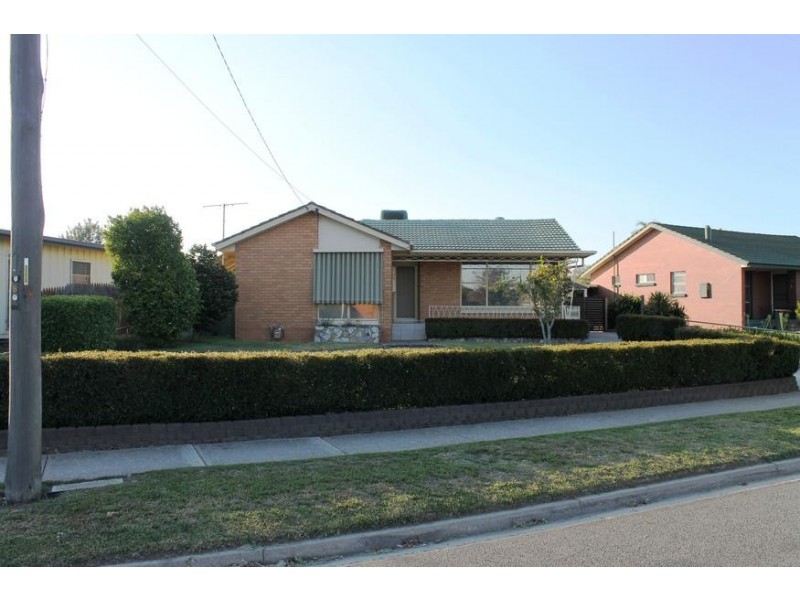 16 MELROSE DRIVE, Wodonga VIC 3690