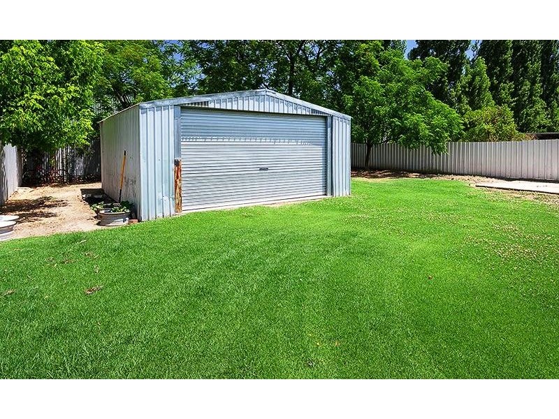 247 KIEWA STREET, Albury NSW 2640