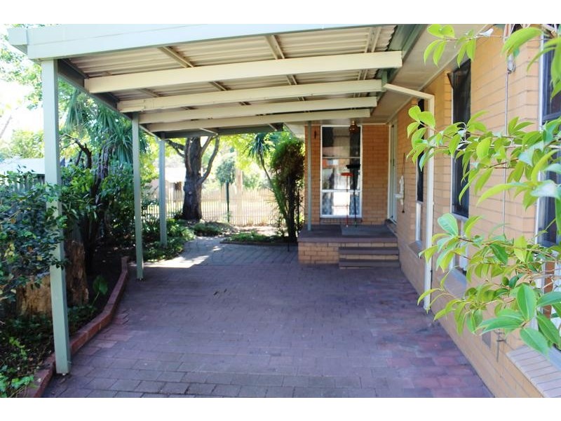 50 McFARLAND ROAD, Wodonga VIC 3690