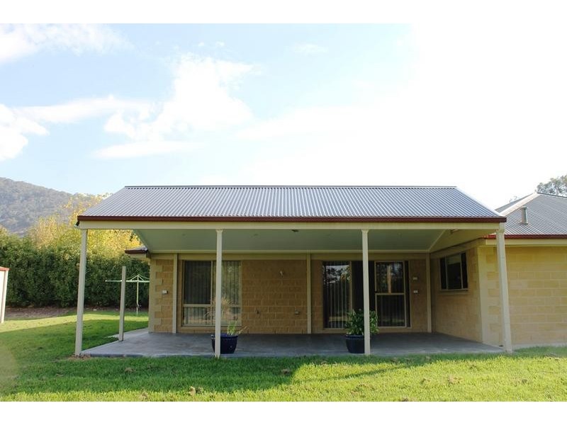 1 PATERSON AVENUE, Baranduda VIC 3691