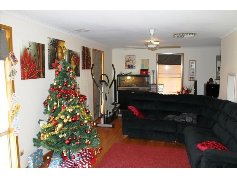 19 LONDON ROAD, Wodonga VIC 3690